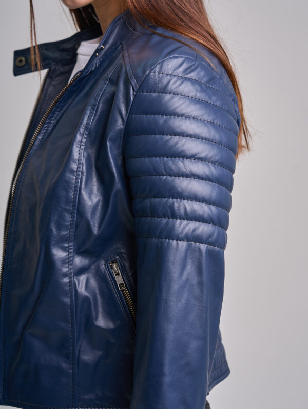 AMY BLUE - Imagen 6